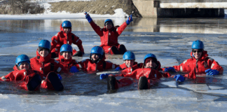 Froid, calme et compétences : enseigner la médecine en nature